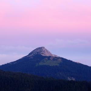 Der Schweizer Berg Weißhorn im Abendlicht