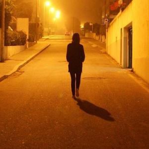 Krimi-Hörspiel: Über den Bystander-Effekt – Ein Akt der Gewalt