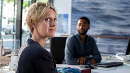 Anke (Sabine Waibel) ist eine erfolgreiche Geschäftsfrau.
