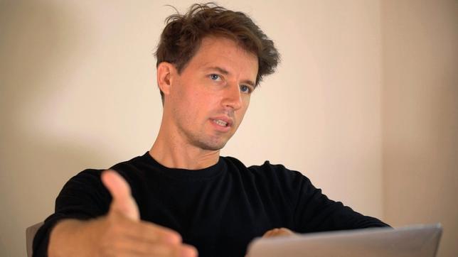 Antisemitismusforscher Matthias Becker erforscht Judenhass im Internet