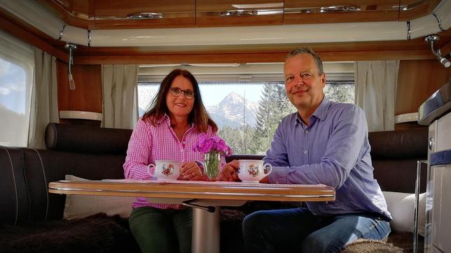 Bild: MDR/timeline Bärbel und Volker haben sich auf dem Campingplatz am Tennsee schon als Kinder kennen gelernt. Und später hier auch ineinander verliebt.