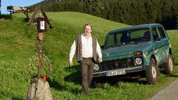 Bergbauer Lorenz Huber (Max Herbrechter) hofft, endlich seine Schuld hinter sich lassen zu können.