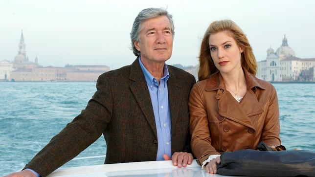 Bild: ARD Degeto/Sandra Hoever Claudia (Susanne Gärtner) und ihr Vater Robert (Christian Wolff)