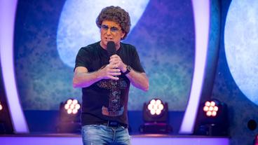 Bild: rbb/Claudius Pflug Das große Kleinkunstfestival 2018 ist eine der wichtigsten Preisverleihungen für Kabarett, Comedy und Varieté. - Atze Schröder.