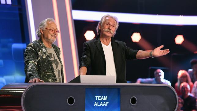 Bild: ARD/Uwe Ernst Die Kandidaten des Teams "Alaaf": Konrad Beikircher, Kabarettist und Musiker und Henning Krautmacher, Musiker.