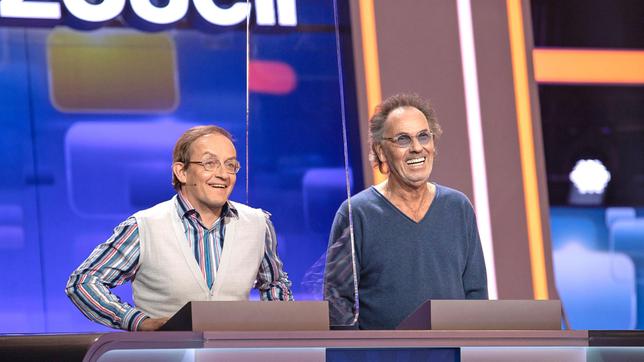 Bild: ARD/Uwe Ernst Die Kandidaten des Teams "Genial": Moderator Wigald Boning und Hugo Egon Balder.