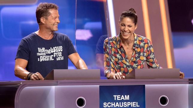 Bild: ARD/Uwe Ernst Die Kandidaten des Teams „Schauspiel“: Schauspieler Til Schweiger und Schauspielerin Jasmin Gerat.
