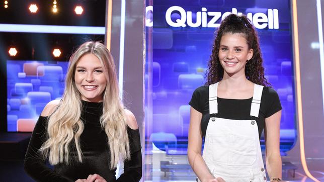 Bild: ARD/Uwe Ernst Die Kandidatinnen des Teams "Beauty": Die Influencerin Dagi Bee und das Model Betty Taube.