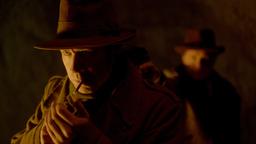 Dr. Mangold (David Kross)