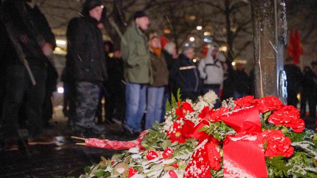 Bild: HR Eine Blutspur quer durch Deutschland: Bei ihren Gegnern schrecken die rechtsextremen Grauen Wölfe auch vor Mord nicht zurück.
