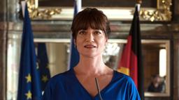 Eine neue Aufgabe: Karla Lorenz (Natalia Wörner) kommt als Deutsche Botschafterin nach Prag.