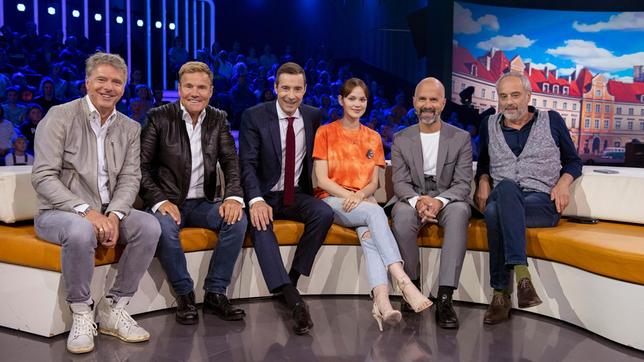 Bild: NDR/Thorsten Jander Jörg Pilawa, Dieter Bohlen, Kai Pflaume, Emilia Schüle, Christoph Maria Herbst, Christian Rach