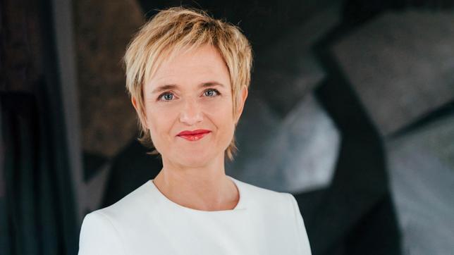 Bild: WDR/Annika Fußwinkel Moderatorin und WDR-Chefredakteurin Ellen Ehni