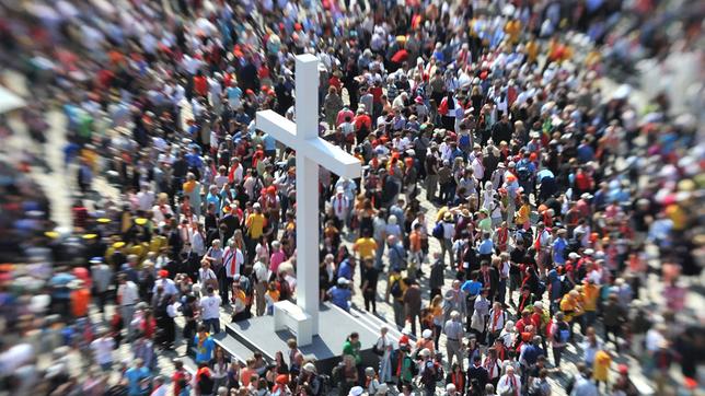 Bild: picture alliance Der 102. Deutschen Katholikentags findet vom 25. bis zum 29. Mai 2022 in Stuttgart statt. Auch der Gottesdienst an Christi Himmelfahrt setzt sich mit dem Thema "leben teilen".