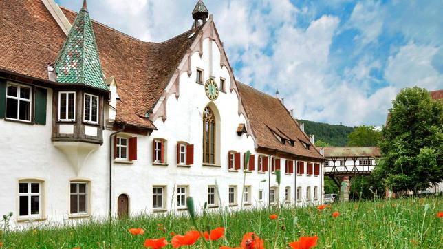 Bild: SWR/Evangelisches Seminar Blaubeuren Live-Übertragung aus der Klosterkirche Blaubeuren: Beim evangelischen Gottesdiensts an Christi Himmelfahrt werden Seminarschüler den Ursprung des Feiertags beleuchten - umrahmt von Chor und Bläserensemble des Seminars; Leitung: Jan Liermann.