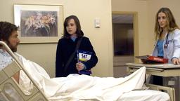 Nach einer Herzattacke reden Vanessa (Ellen Page) und Janet (Sarah Jessica Parker) dem sturen Lawrence (Dennis Quaid) ins Gewissen, besser auf sich zu achten.