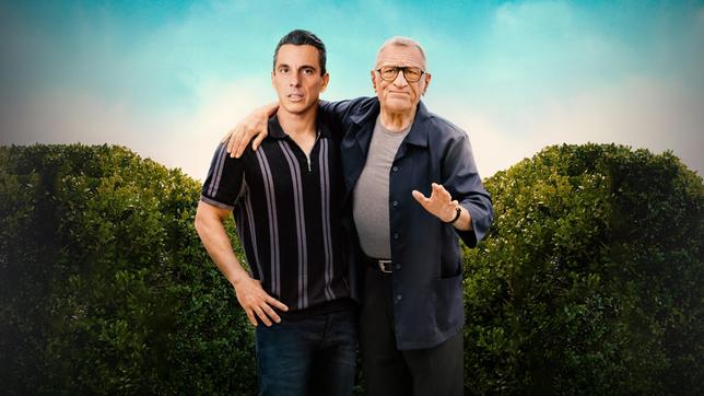 Plakat - Der pensionierte Friseur Salvo (Robert De Niro, re.) ist empört, dass sein einziger Sohn Sebastian (Sebastian Maniscalco, li.) ihn an seinem liebsten Feiertag alleine lässt, um mit der Familie seiner Freundin zu feiern.