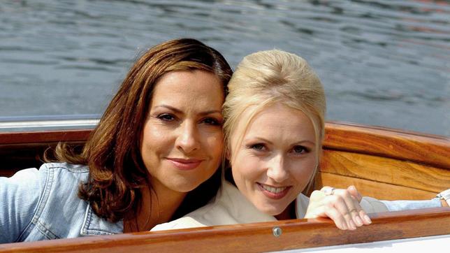 Rita (Simone Thomalla) und ihre beste Freundin Jenny (Dana Golombek).