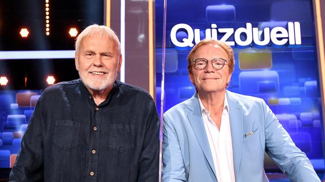 Bild: ARD/Uwe Ernst Treten gemeinsam als Team "Legenden" an: Die Moderatoren Gunther Emmerlich und Wolfgang Lippert.
