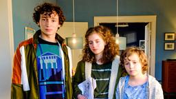 V. li. n. re.: Die Kinder der Familie Zielke: Tim (Jonathan Lade), Paula (Lydia Maria Makrides) und Thorben (Leo Perez-Kallscheuer).