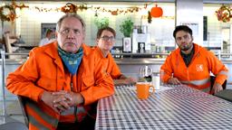 V. li. n. re.: Werner (Uwe Ochsenknecht), Ralle (Jörn Hentschel) und Tarik (Aram Arami) haben einen anstrengenden Tag vor sich.