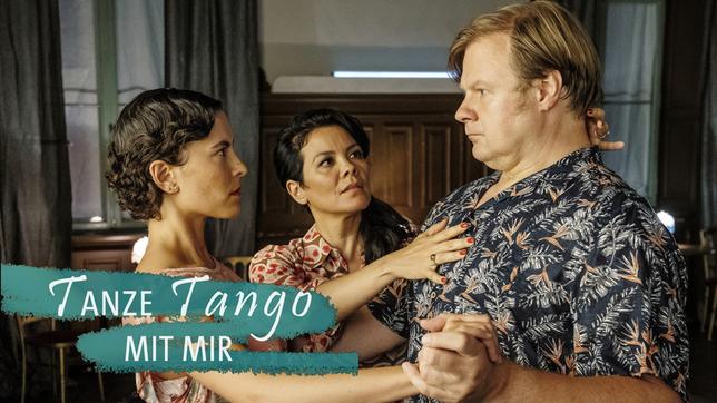 Maresa (Kara Wenham, Mitte) überprüft die Tangohaltung bei Frank (Michael A. Grimm) und Julia (Amanda da Gloria). Weiteres Bildmaterial finden Sie unter www.br-foto.de.