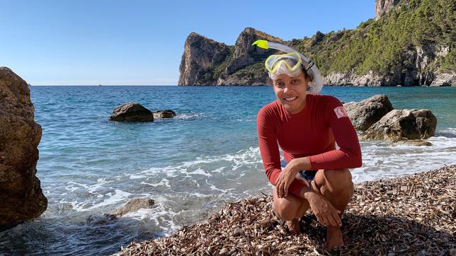 Pia kurz vor dem Schnorchelausflug in die Seegraswiese. Weiteres Bildmaterial finden Sie unter www.br-foto.de.