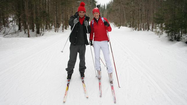 Bild: BR Checker Can Der Biathlon-Check: Checker Can mit Biathlon-Olympiasiegerin Kati Wilhelm