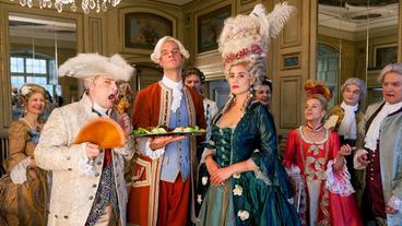 Bild: WDR/Kai Schulz Musikvideo Ma-Ma-Ma-Ma-Ma-Ma-Marie Antoinette mit Christine Henning (r), Firat Baris Ar (l) und Frank Maier (Mitte)