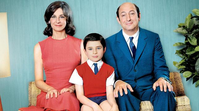Der kleine Nick (Maxime Godart, Mitte) liebt seinen Papa (Kad Merad) und seine Mama (Valérie Lemercier).