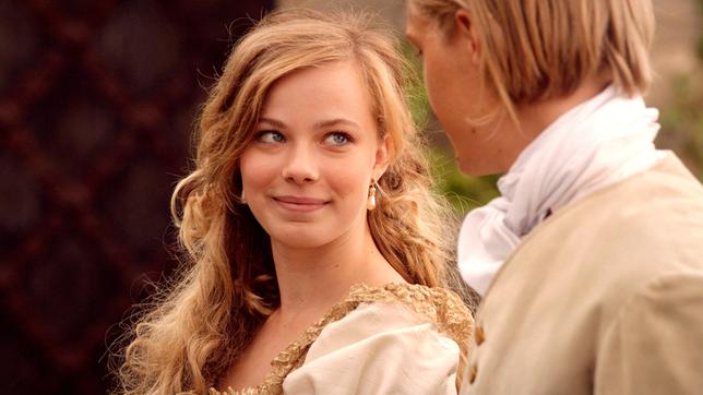 Bild: SWR/Kerstin Stelter Prinzessin Isabell (Saskia Rosendahl) weiß jetzt, was Liebe ist.