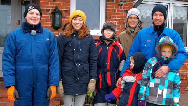 Bild: WDR Malin mit Familie Johannsen.