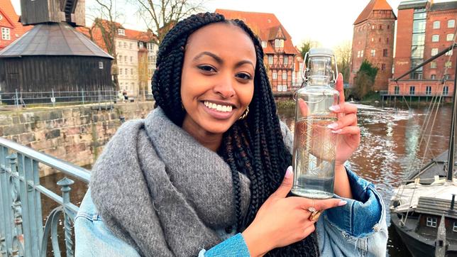 Bild: WDR Reporterin Luam will herausfinden was unser Grundwasser so wertvoll macht und wem es eigentlich gehört.