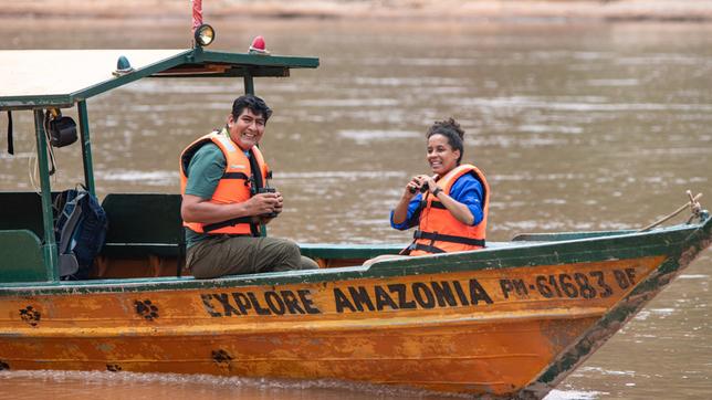 Pia und Efrain auf dem Amazonas-Zufluss Madre de Dios.