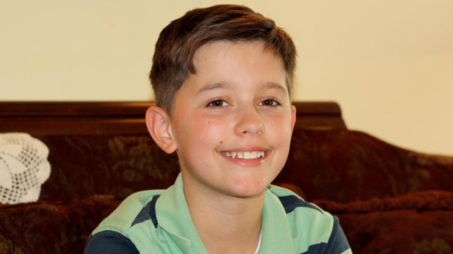 Bild: SWR/Nordisch Filmproduction Der 11-jährige Jonathan ist sehr musikalisch: Er spielt Gitarre, Bratsche und Klavier.