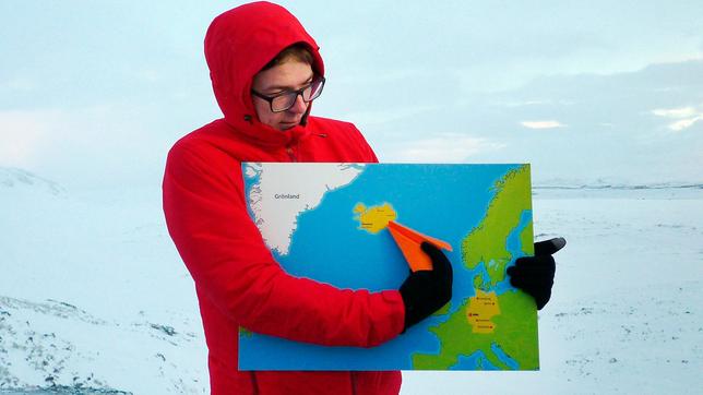 Bild: WDR/Katja Engelhardt Eine Insel im Nord-Atlantik: Für die Maus geht Ralph Caspers auf Entdeckungsreise nach Island.