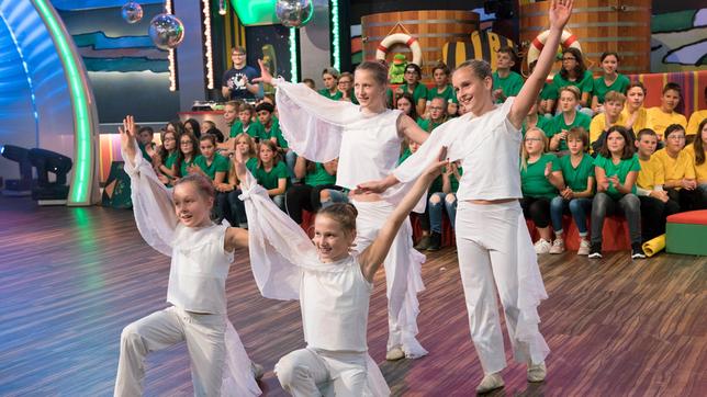 Bild: SWR/Sabine Stumpp Melna, Milena, Johanna und Liv unterhalten mit ihrer Performance das Publikum