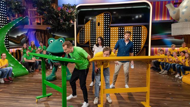 Bild: SWR/Patricia Neligan Wer schlägt sich besser und gewinnt das Studiospiel? Malte Arkona (links) oder Tobias Krell (rechts)?