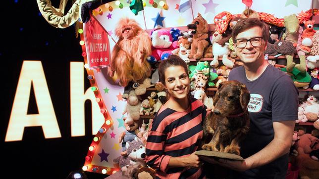 Bild: WDR/Thorsten Schneider Clarissa und Ralph beschäftigen sich heute mit dem Thema "Fünf nach Tier"