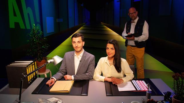 Bild: WDR/Thorsten Schneider Clarissa und Tarkan beschäftigen sich dieses Mal mit dem Thema: "Eine Sendung für Erwachsene".