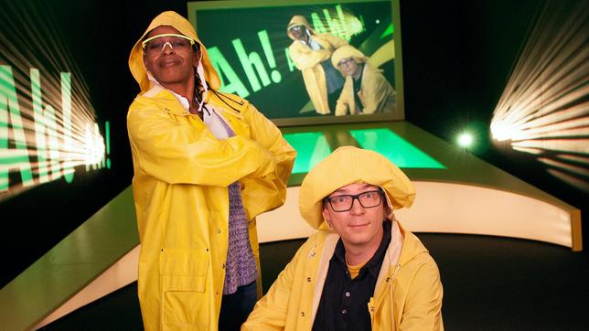 Bild: WDR/Thorsten Schneider Shary und Ralph machen heute richtig Sauerei: Sie basteln aus Cola und Kaubonbons einen wild sprudelnden Geysir und verraten die Bauanleitung für einen beruhigend plätschernden Zimmerspringbrunnen.