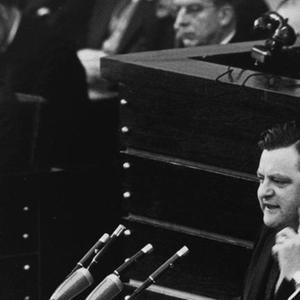 Strauß, Franz Josef; Politiker (CSU);  Bundestagsdebatte über die Atombewaffnung der Bundeswehr:
