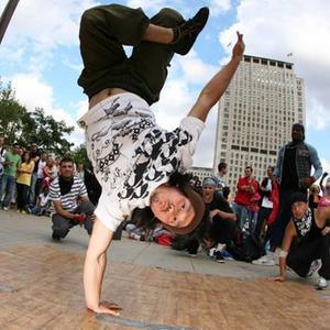 One Motion Crew, Breakdance, Southbank, London 2007