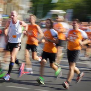 Amateursportler nehmen am 15. Berliner Stadtlauf teil