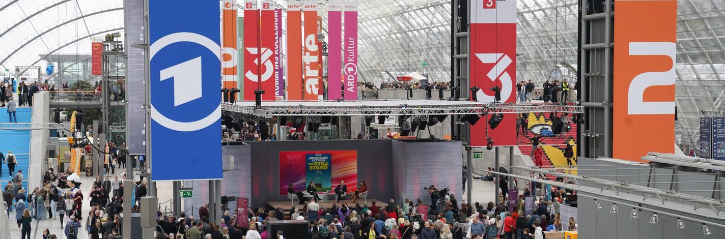 Literaturbühne von ARD, ZDF und 3sat bei der Leipziger Buchmesse