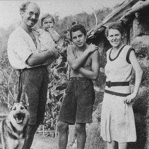 Heinz, Rolf, Harry und Margaret Wittmer auf Floreana, 1933