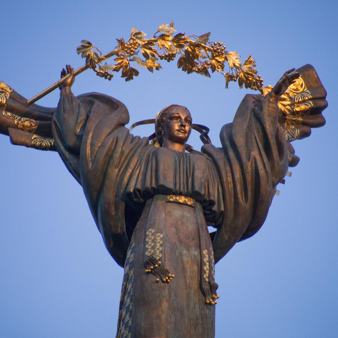 Independence monument on sunset, Kyiv (Kiev), Ukraine 