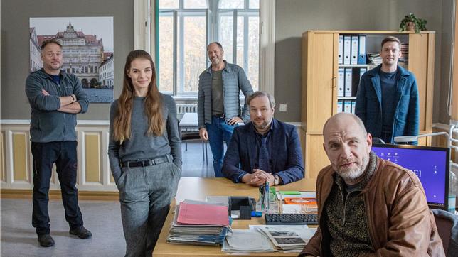 Bild: MDR/Molina Film/MAOR WAISBURD Wolfsland – Die traurigen Schwestern (AT)
