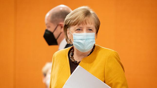 Bild: dpa/Kay Nietfeld Bundeskanzlerin Angela Merkel (CDU) und Olaf Scholz (SPD)