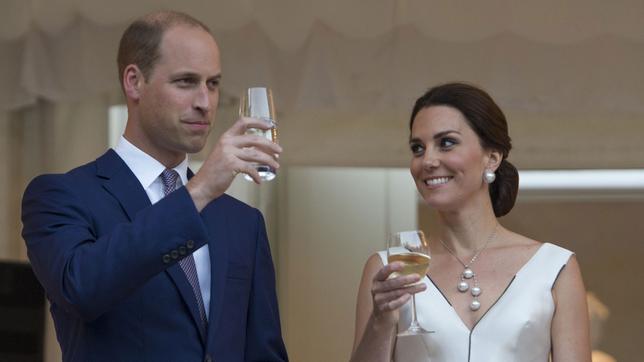 William und Kate bei ihrem Besuch in Polen am 17. Juli 2017